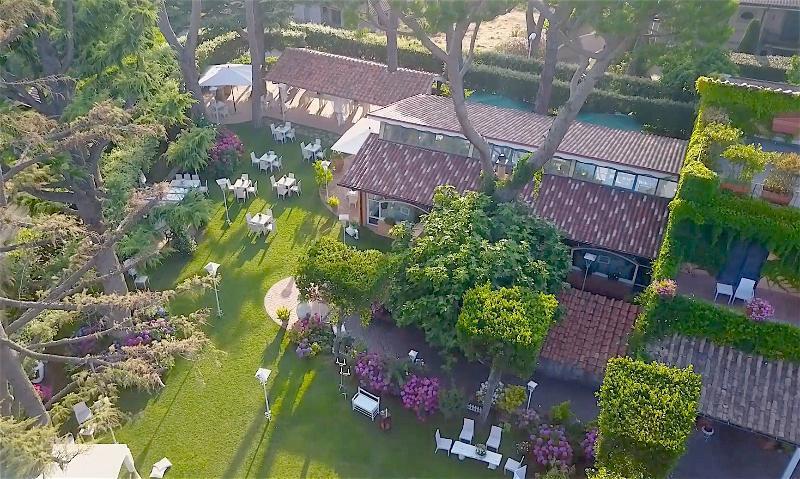Hotel La Locanda Dei Ciocca Grottaferrata Eksteriør billede