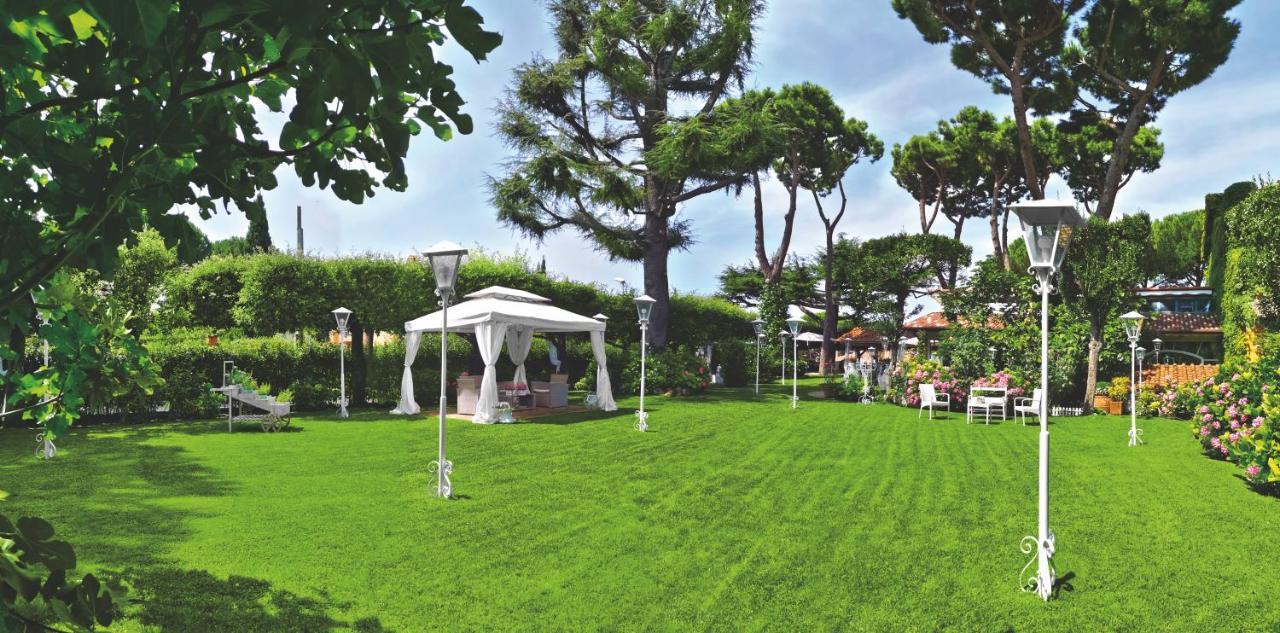Hotel La Locanda Dei Ciocca Grottaferrata Eksteriør billede